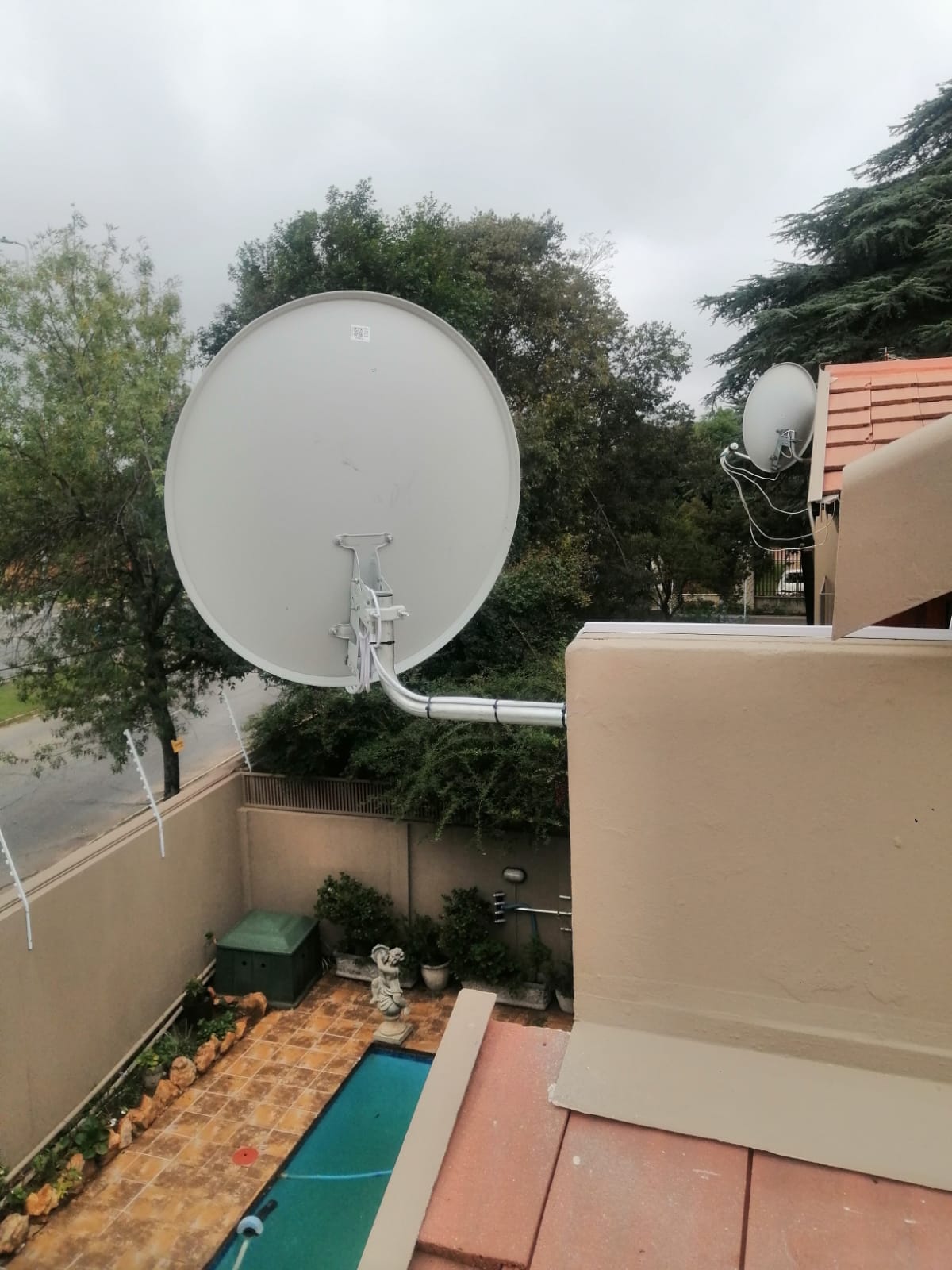 DStv dish installation
